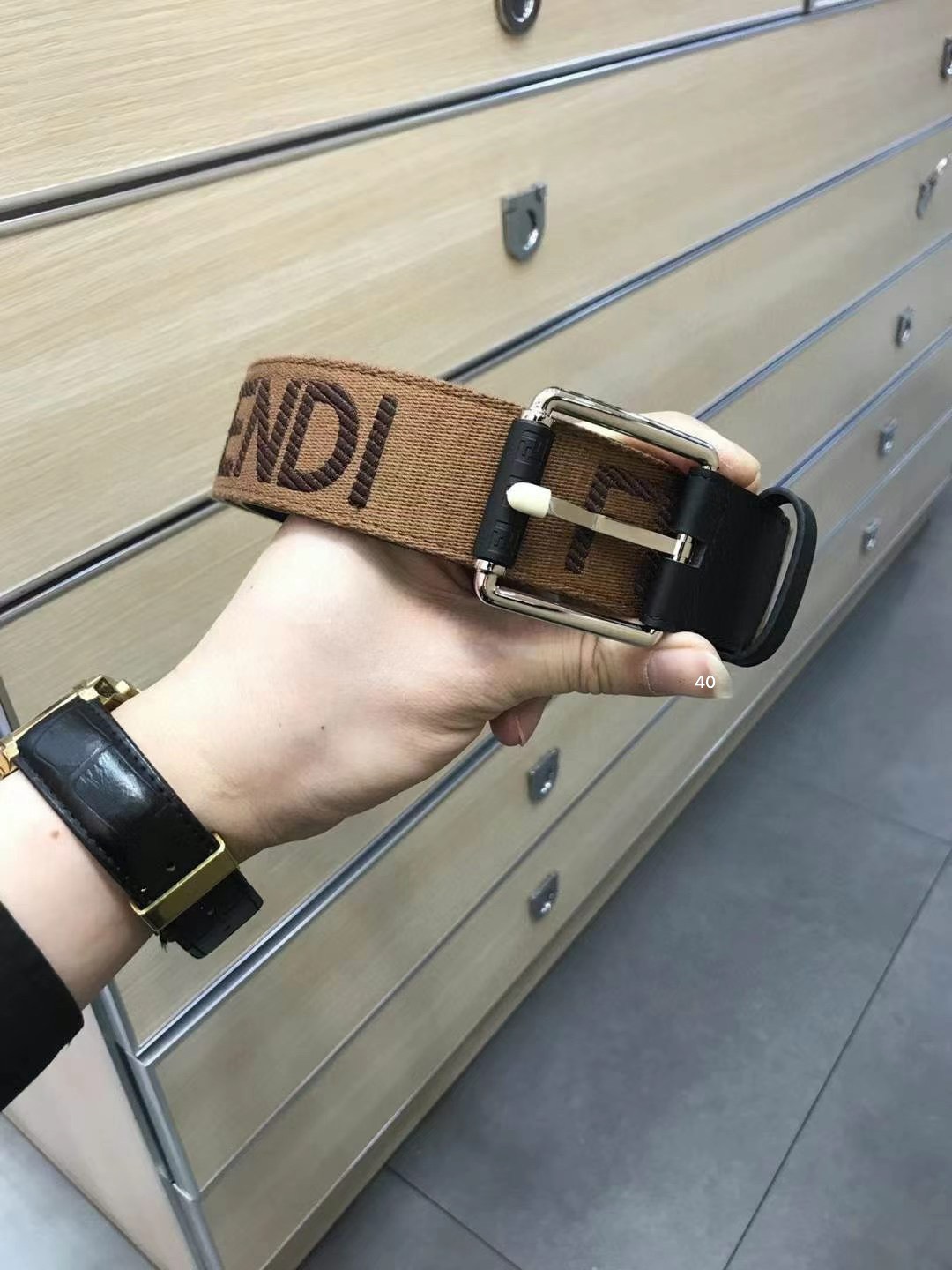 z2372984274771_4bb4bac887435fbdbf9853aeb95b5bf6