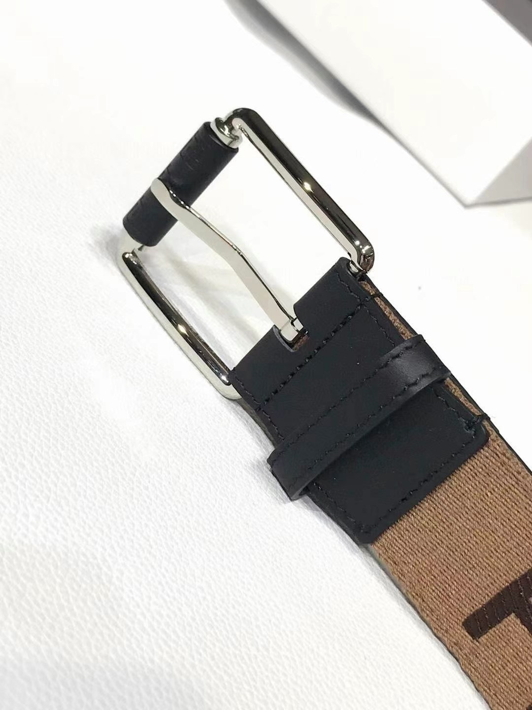 z2372984302524_0a2afee39fb460cf1487c2fbfb78253f