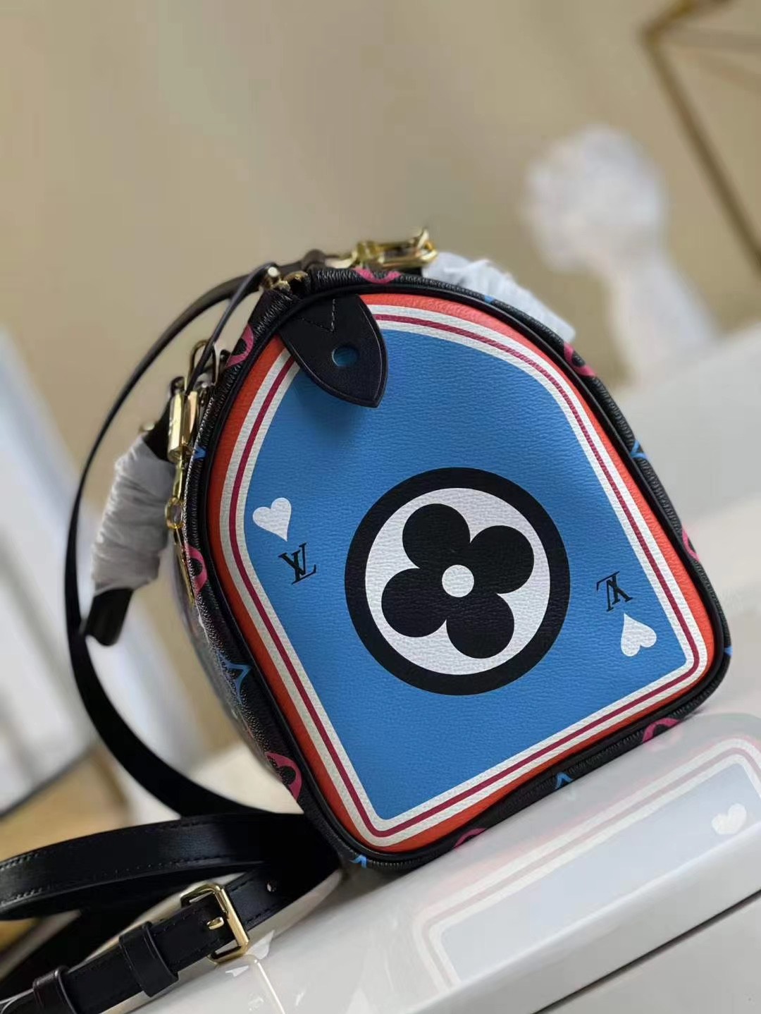 z2373221057988_9885b55bad28fb67324e03a241d74ee9