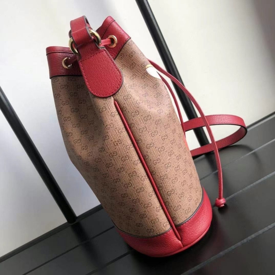 z2392177290589_88b58e3912e30f71b3115874bd7bdf04