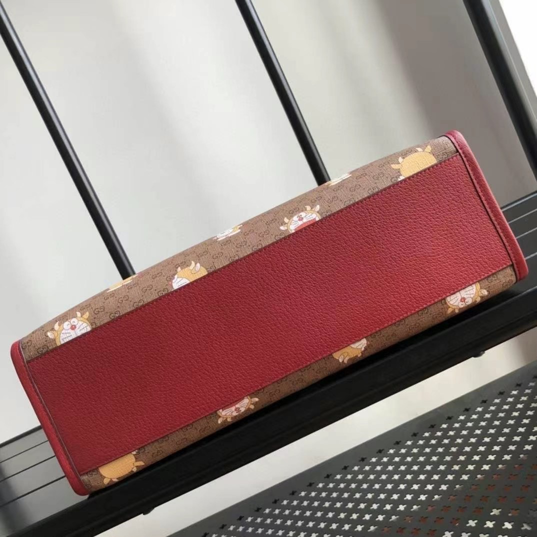 z2392176662560_45c03e472b1f03b307a17b290960cbd8