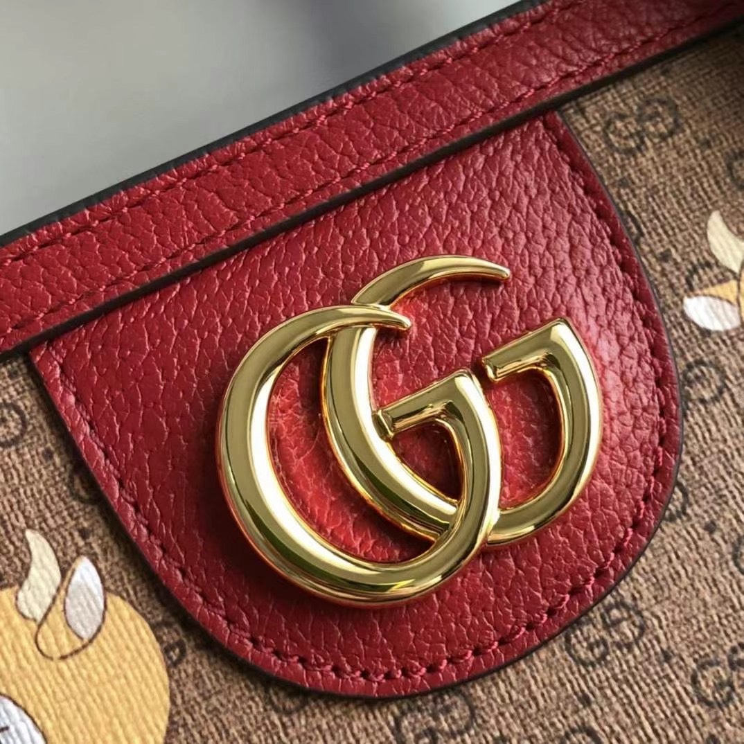 z2392176665083_5ab34f4741ad4df2dc3282afafbc3cdd