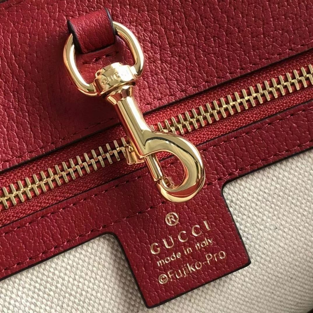 z2392176680005_5d02b7e9faafa142d1bbcd185d95b44e