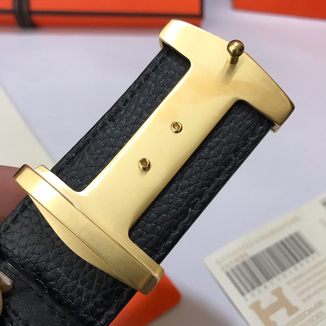 z2399621740981_6803803e08b8244927932f0505807e17