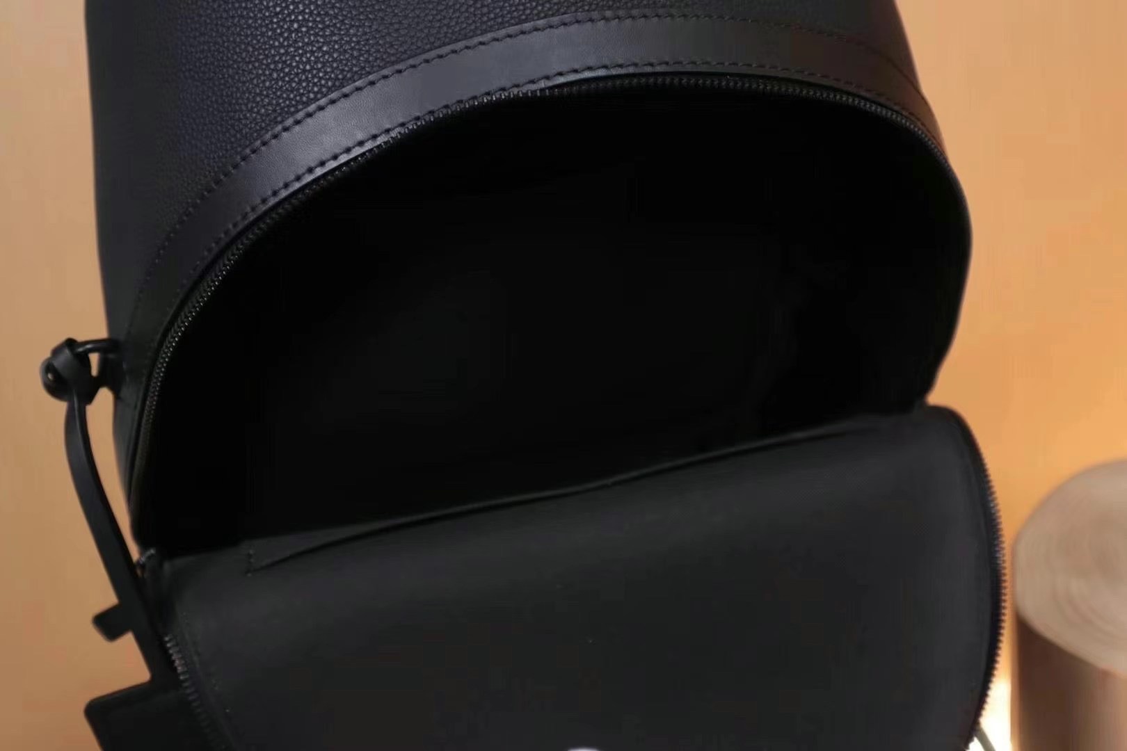 z2406348948586_330b77523a31e47b712d058483711b0e