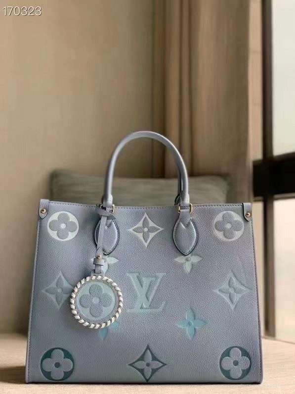 Túi xách nữ Louis Vuitton Siêu Cấp RLCLV0951