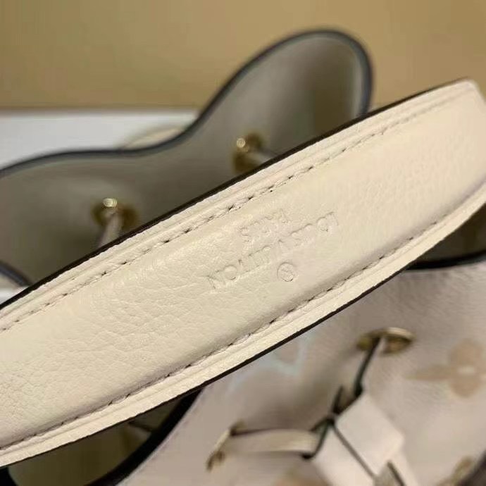 z2429499810579_c5c7bf7ceb1bcd9f6cfc7e3615a596f4