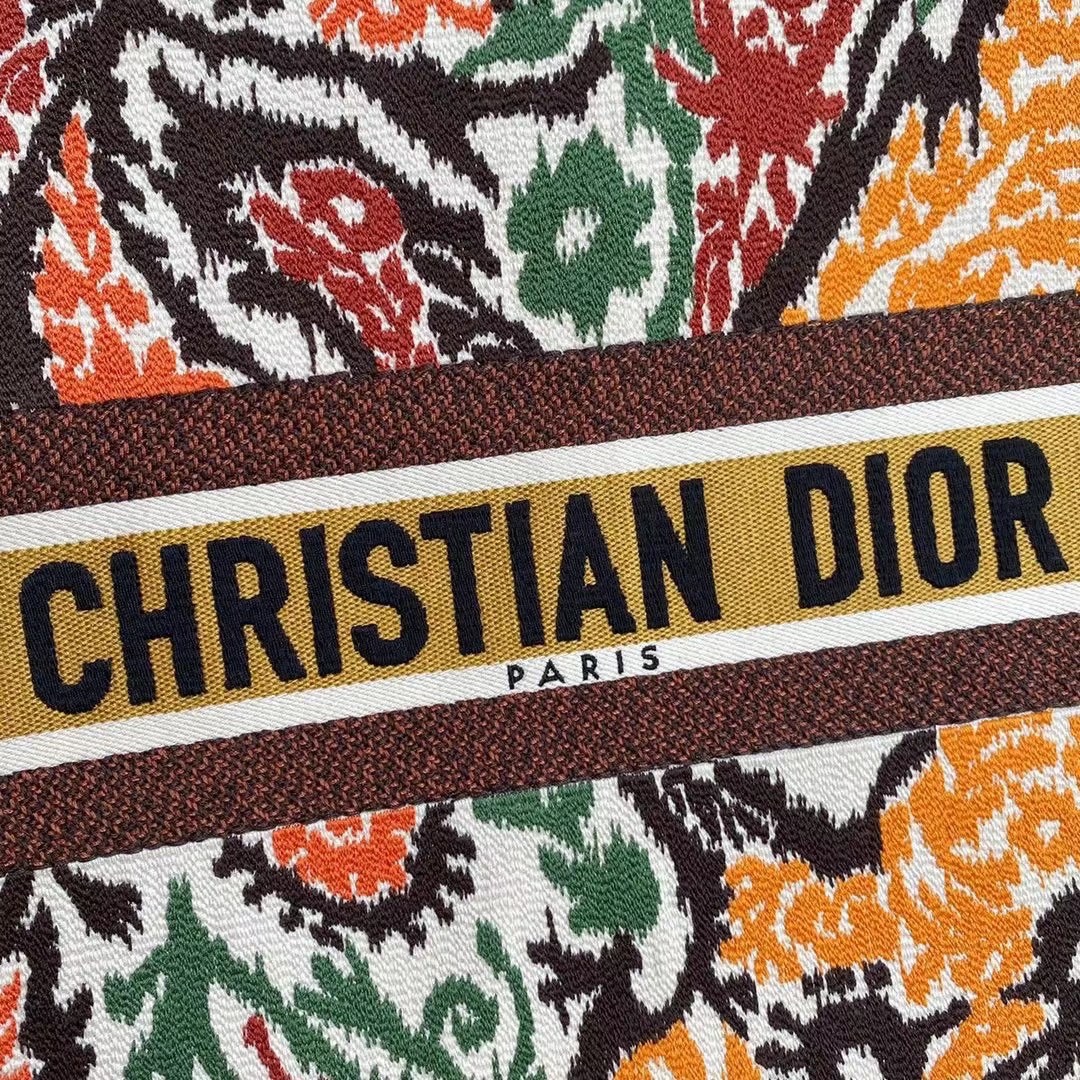 z2501688367894_771db89ecb7728cdcf173a5a5791a82d