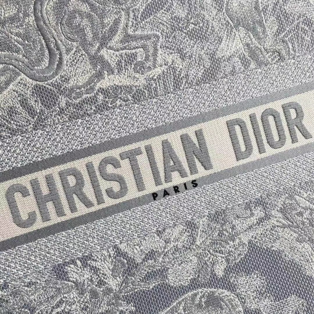 z2501688872699_f1afde91103f61e27f99ef10b9ea5535