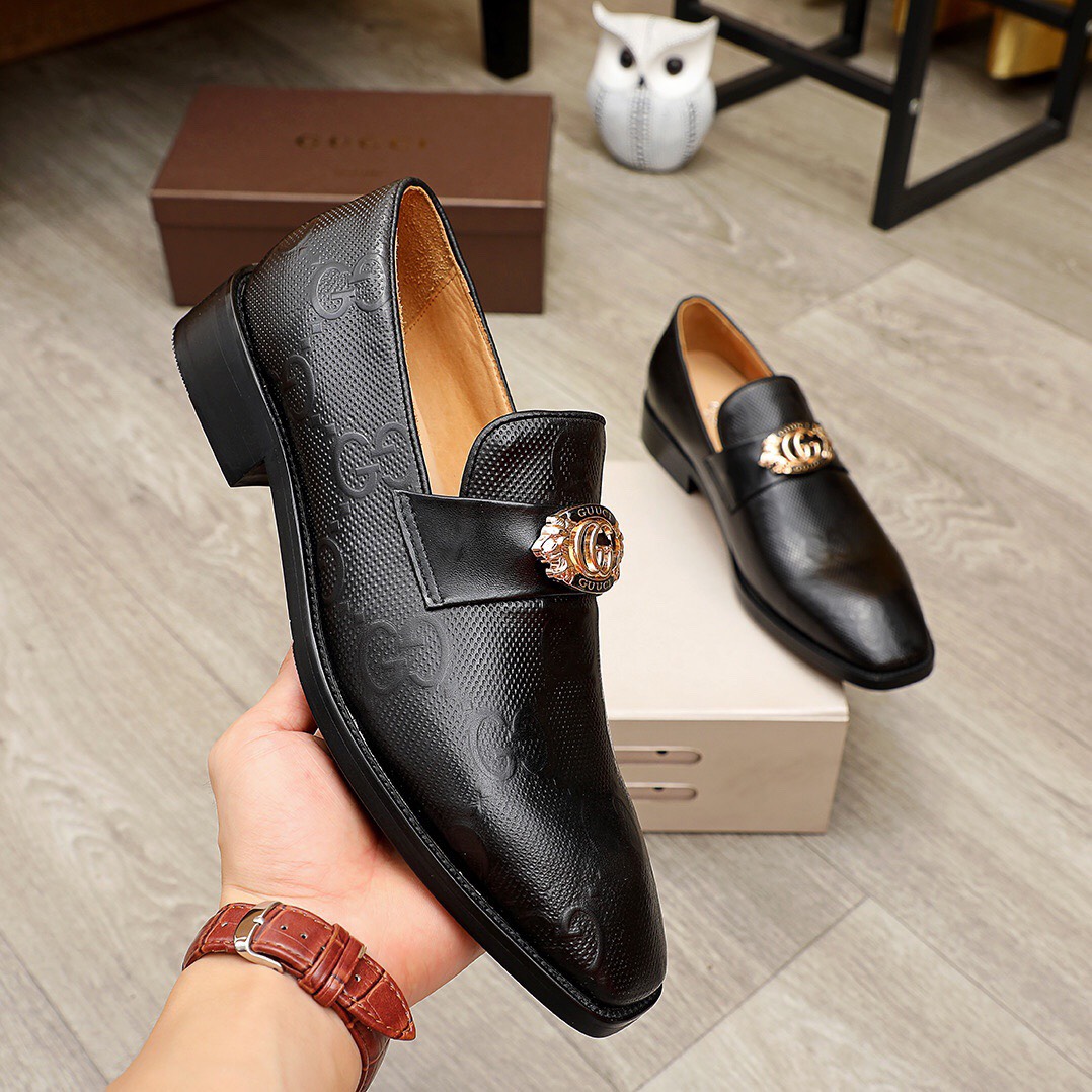 z2492238550323_22880646fc868e4c7a7906d4fdfbf25d