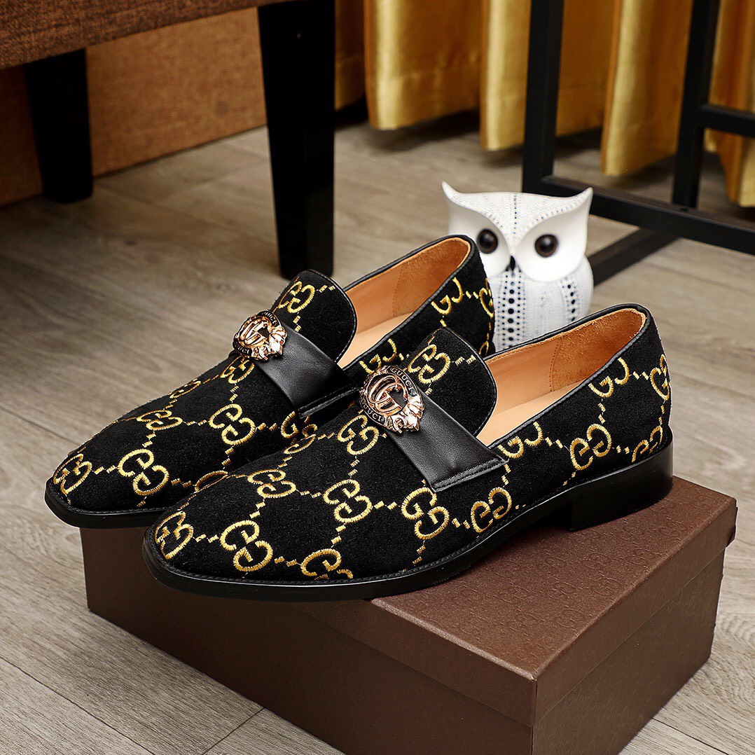 z2492238731135_58021295be23f236070c5bec19a2816d (1)