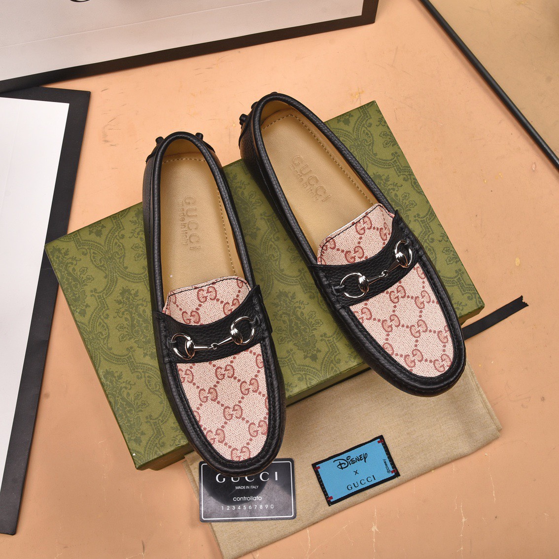 Giày nam Gucci Siêu Cấp RLCGC1220