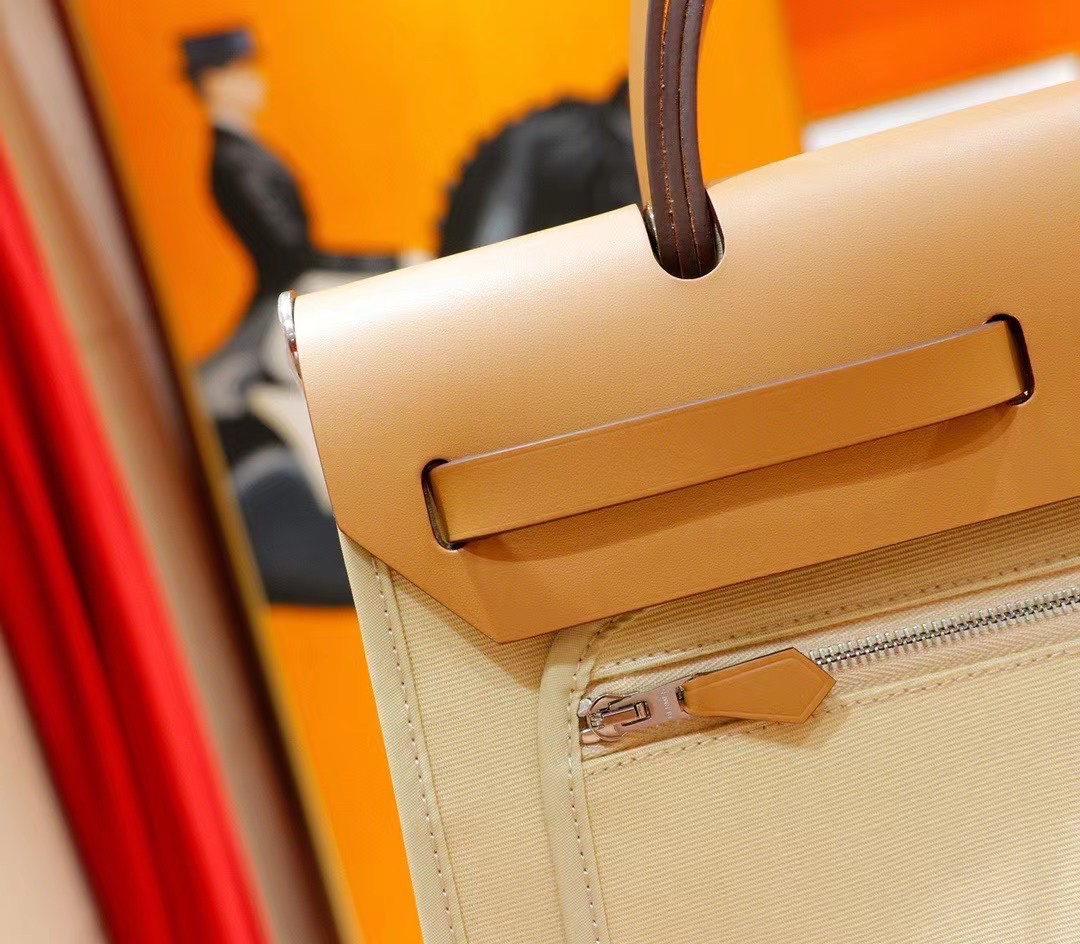 z2623687887193_80a584e6aa6b44d1d7ab13687a5184d9