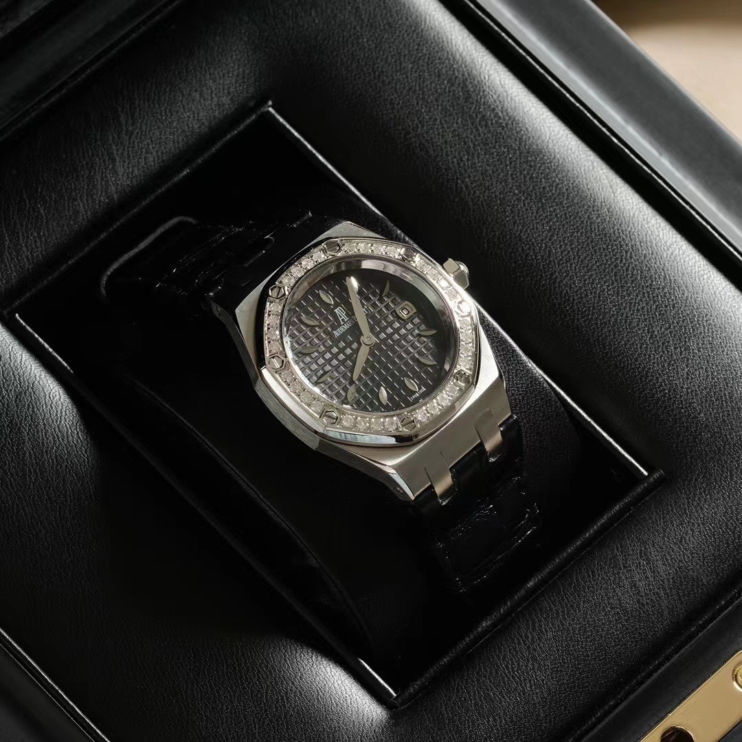 Đồng hồ nữ AUDEMARS PIGUET Siêu Cấp RLCAP1471