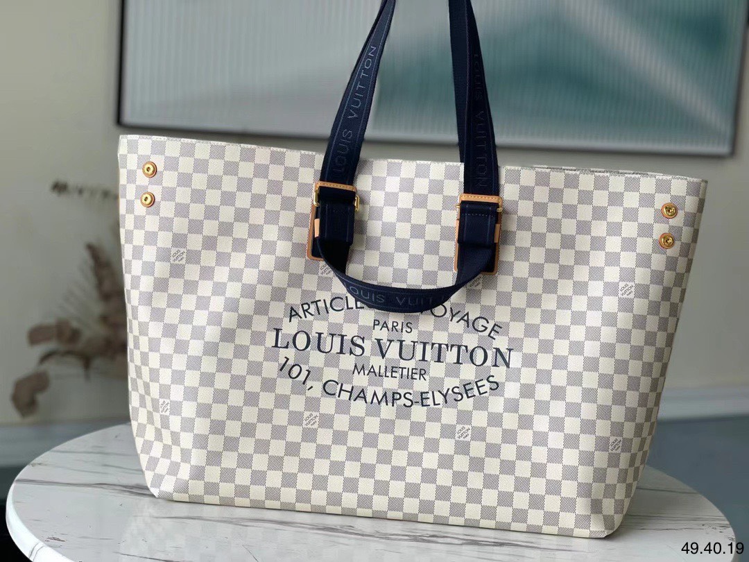 Túi xách nữ Louis Vuitton Siêu Cấp RLCLV1529