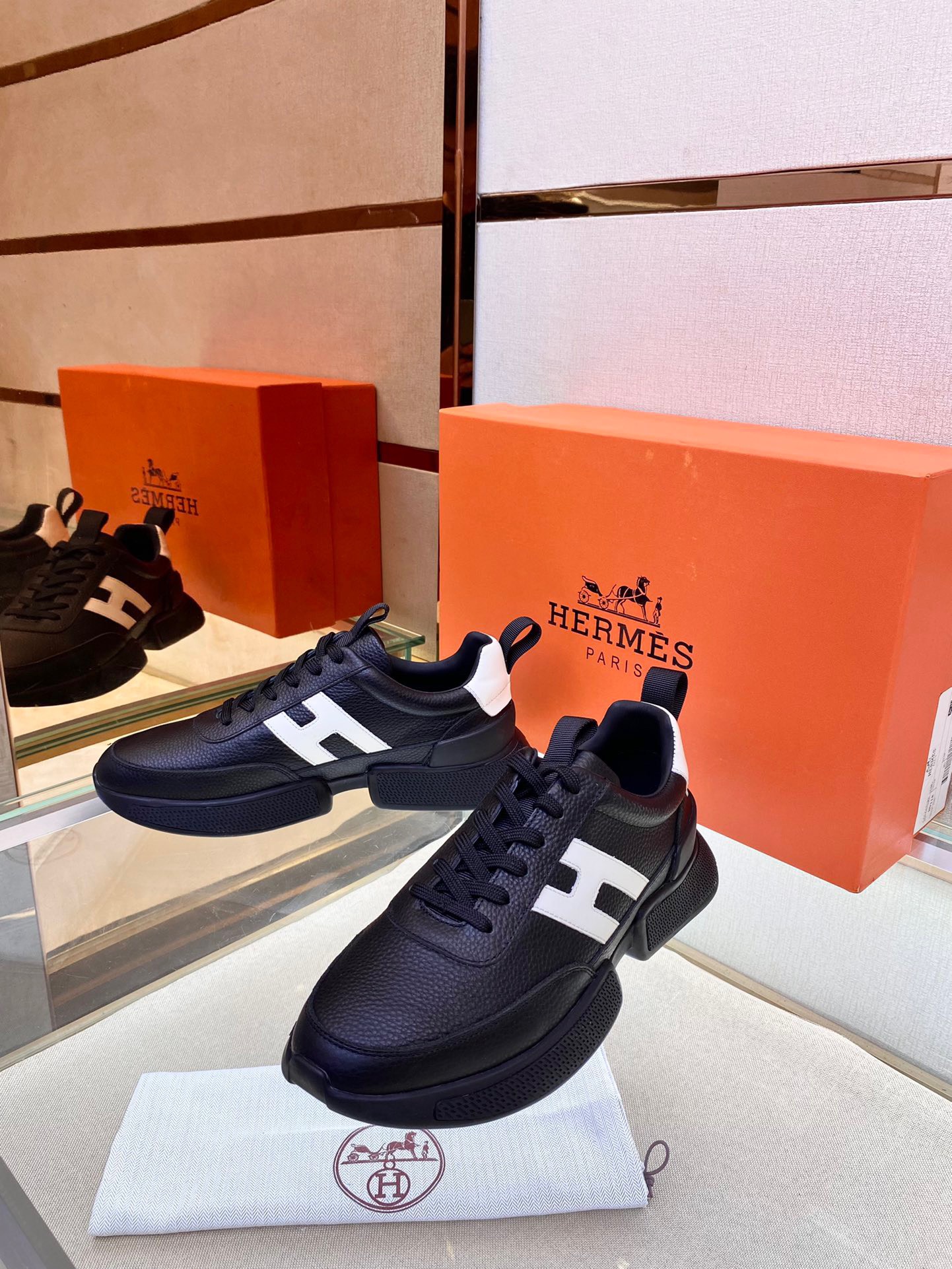 Giày nam Hermes Siêu Cấp RLCHM1831