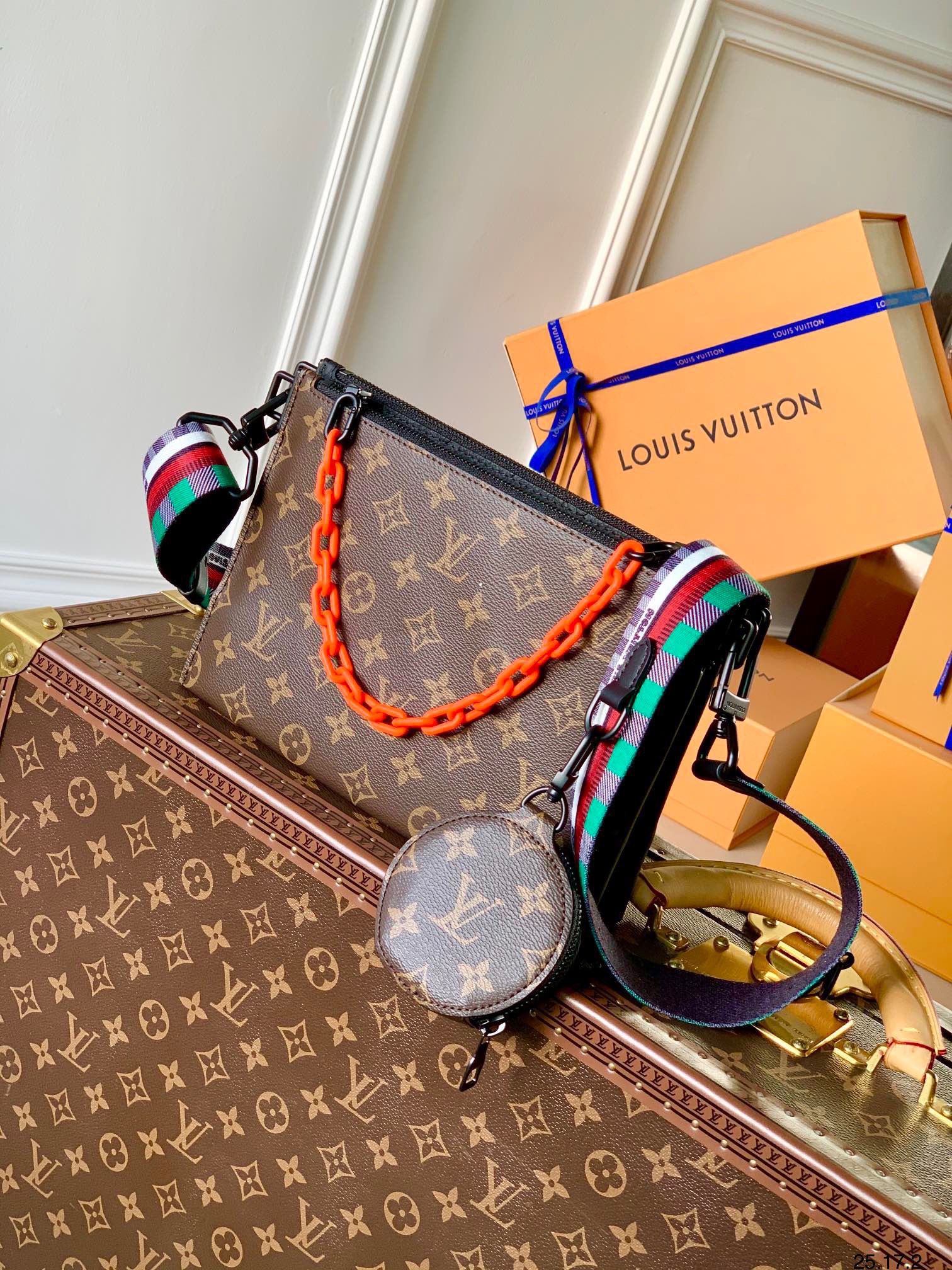 Túi xách Louis Vuitton Siêu Cấp RLCLV1848