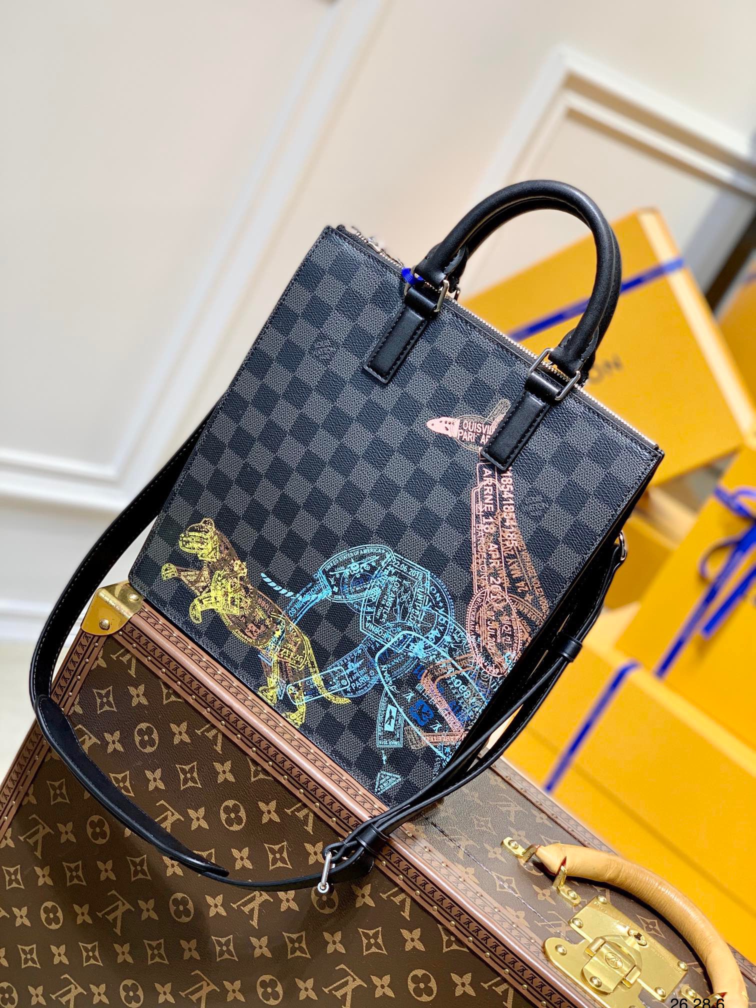 Túi xách Louis Vuitton Siêu Cấp RLCLV1913