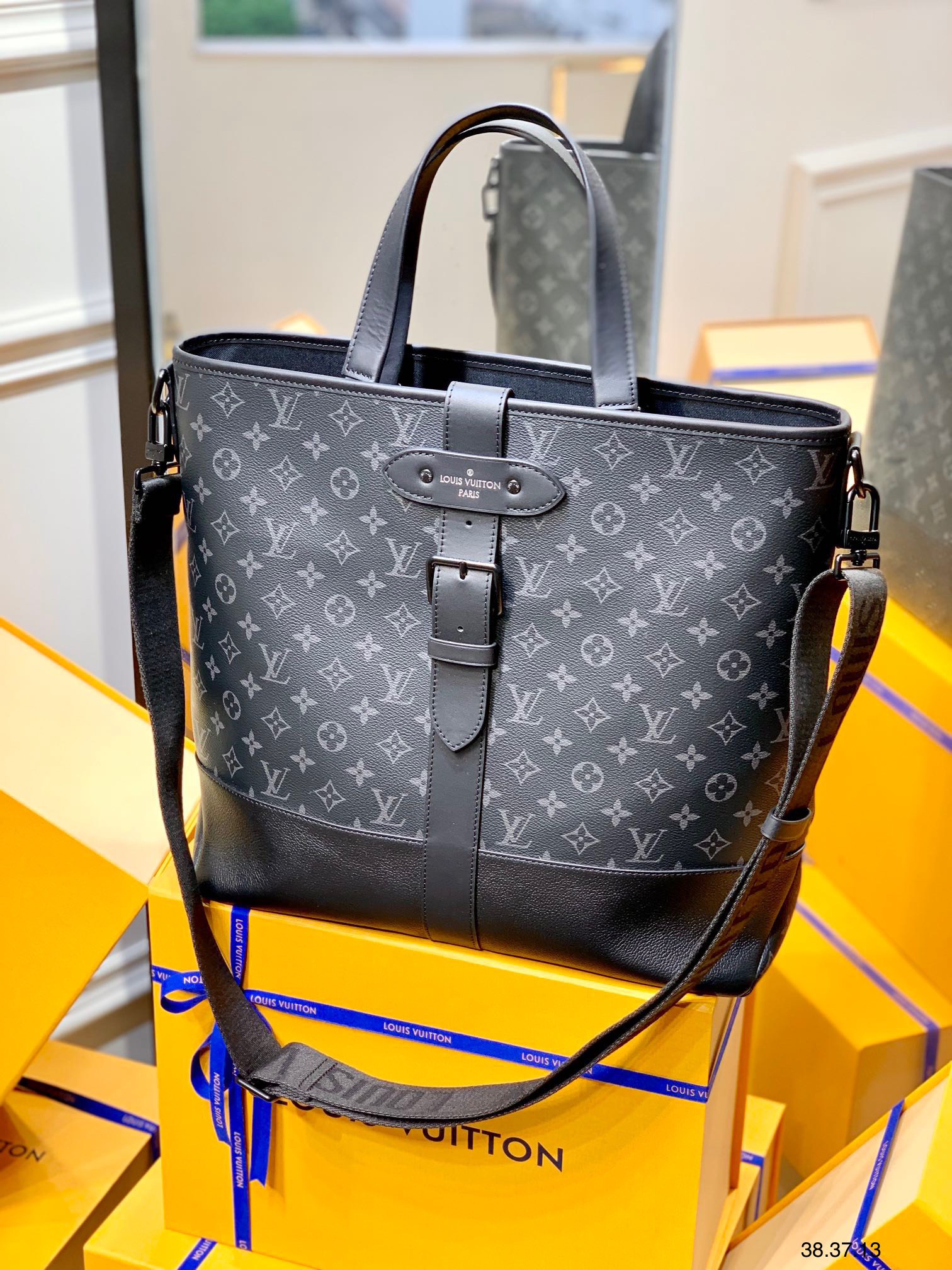Túi xách Louis Vuitton Siêu Cấp RLCLV1915