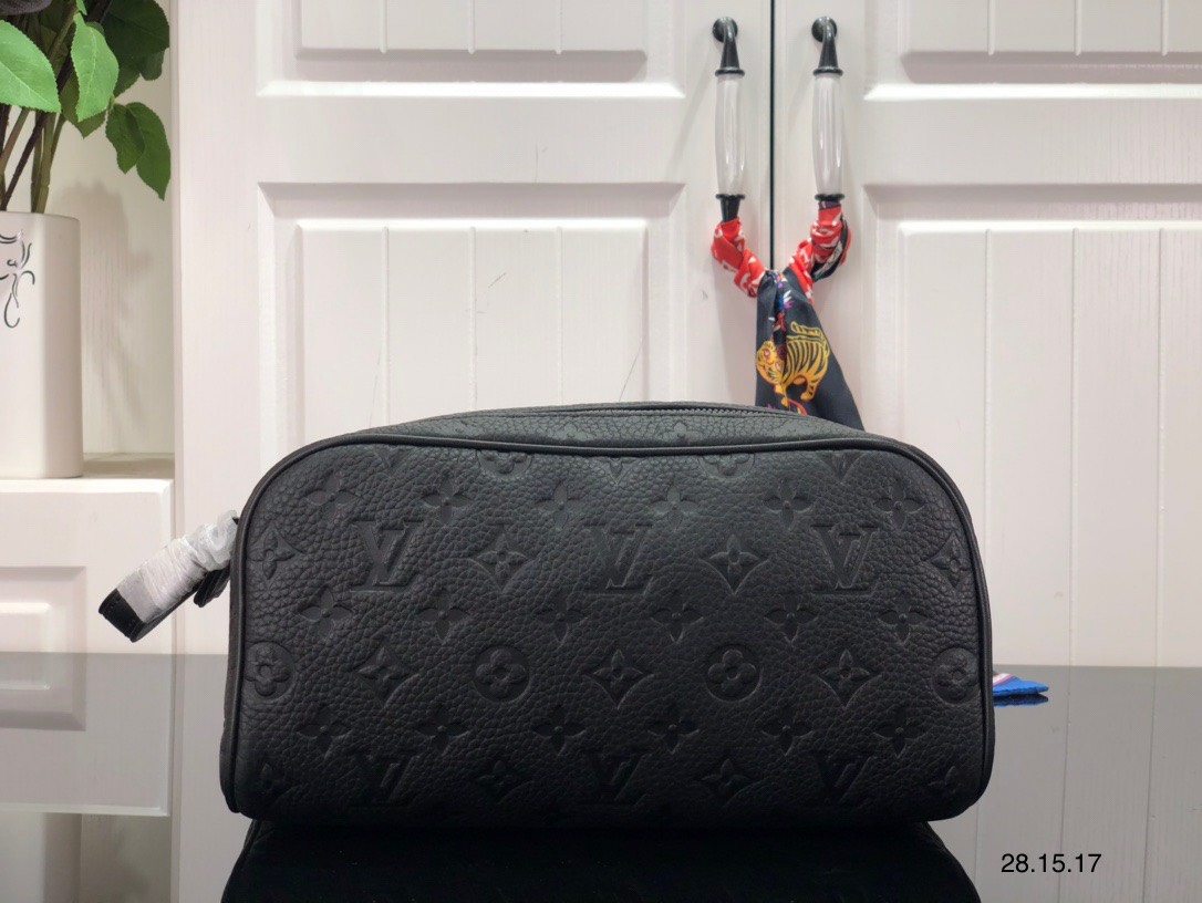 Ví nam Louis Vuitton Siêu Cấp RLCLV2217