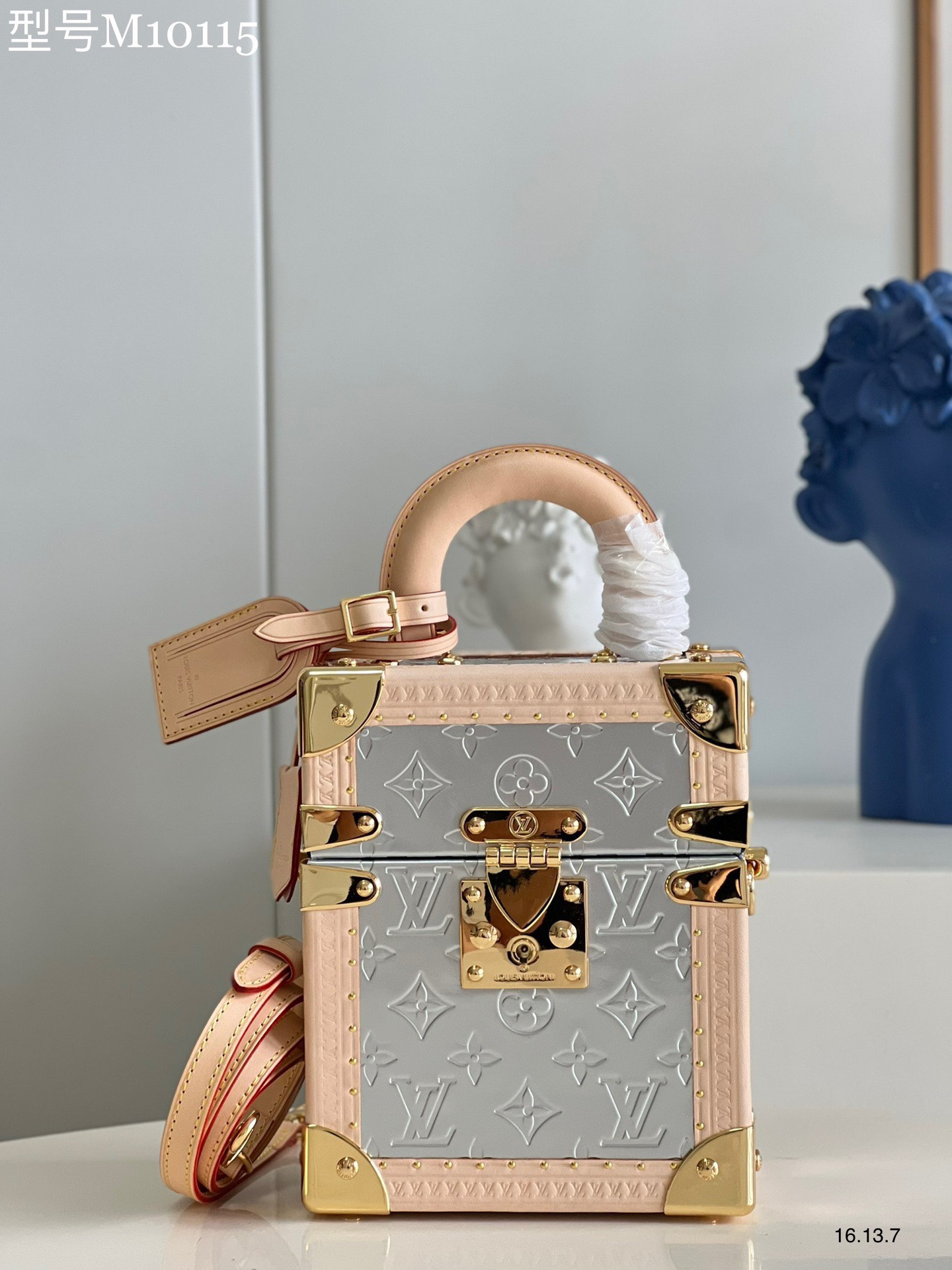 Túi xách nữ Louis Vuitton Siêu Cấp RLCLV2222