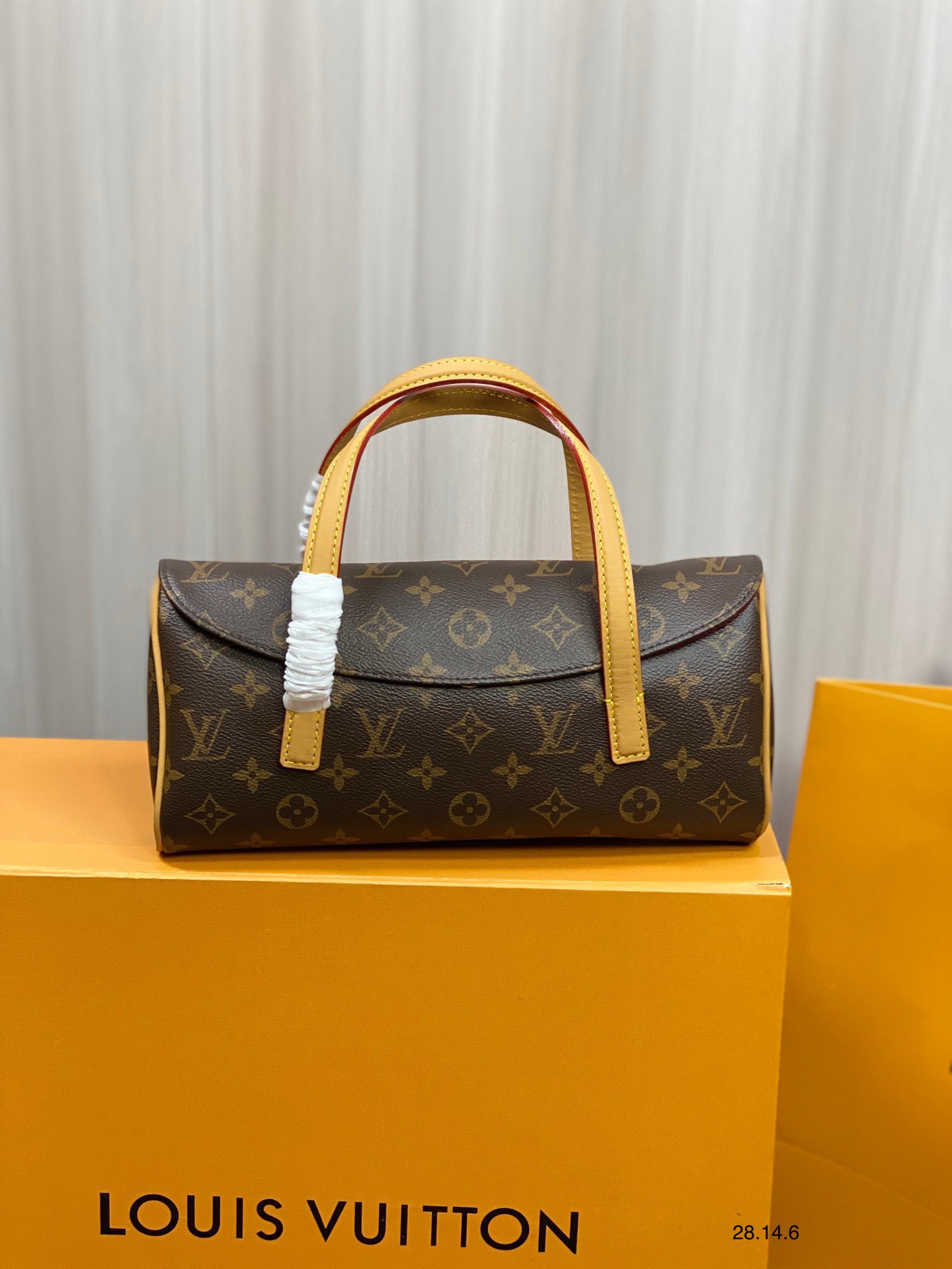 Túi xách nữ Louis Vuitton Siêu Cấp RLCLV2296