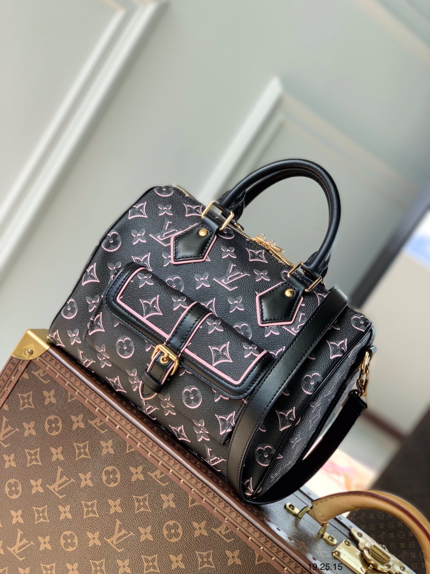 Túi xách nữ Louis Vuitton Siêu Cấp RLCLV2311