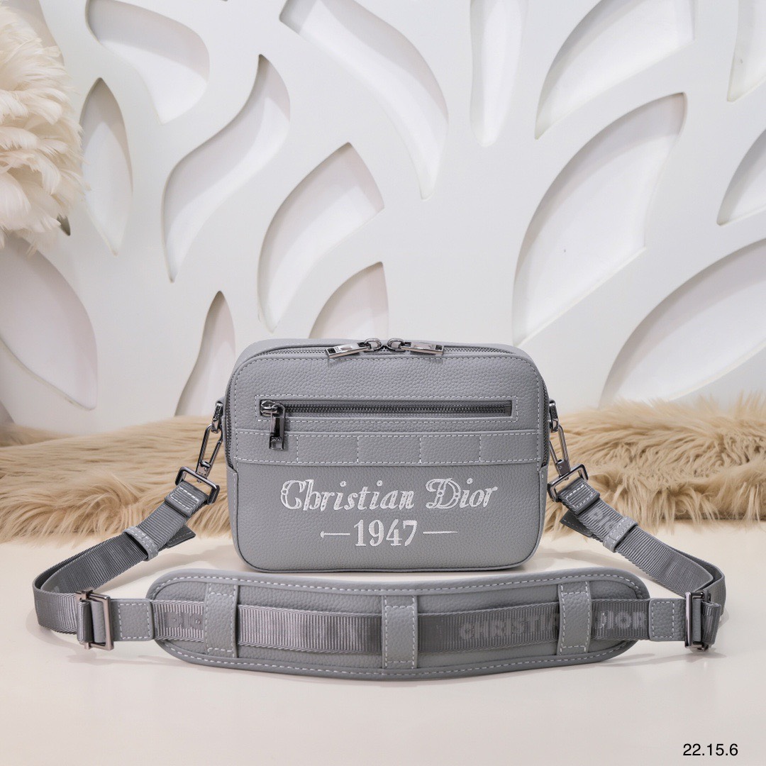 Túi xách nam Dior Siêu Cấp RLCDO2440