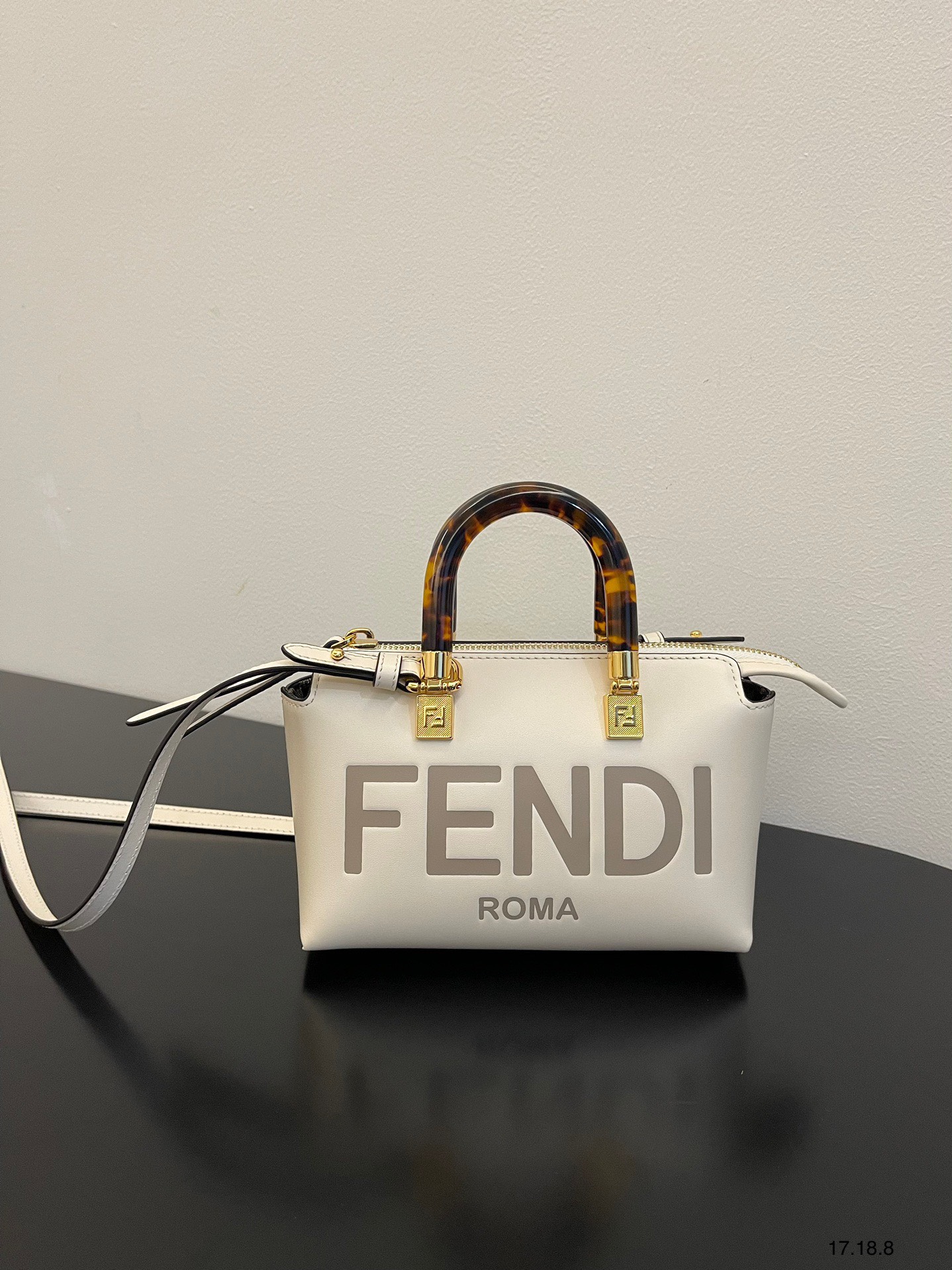 Túi Xách Nữ Fendi Siêu Cấp RLCFD2445