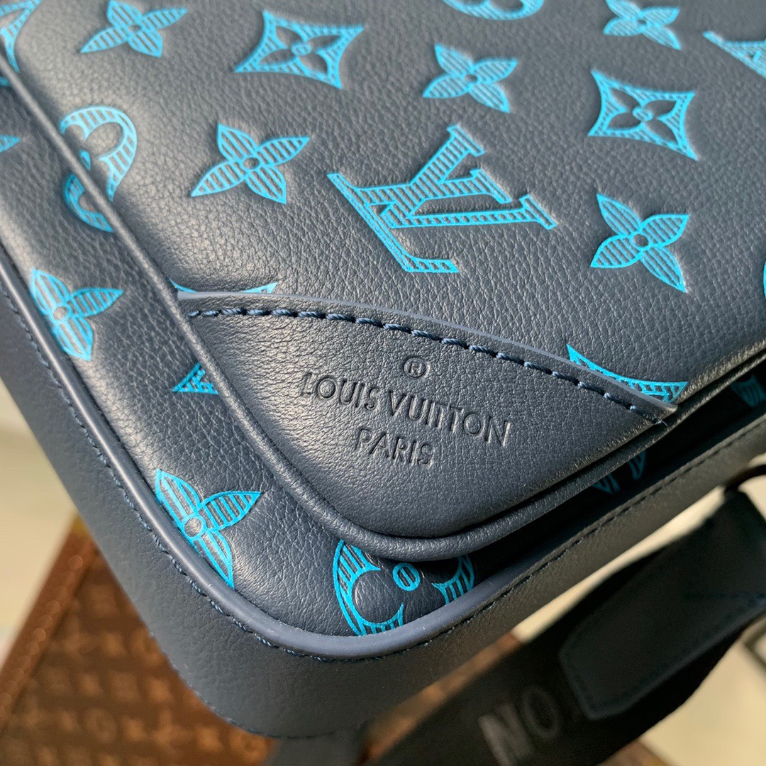 z4420420839442_d2fffb9e69c301cb3919892edba5a4a8