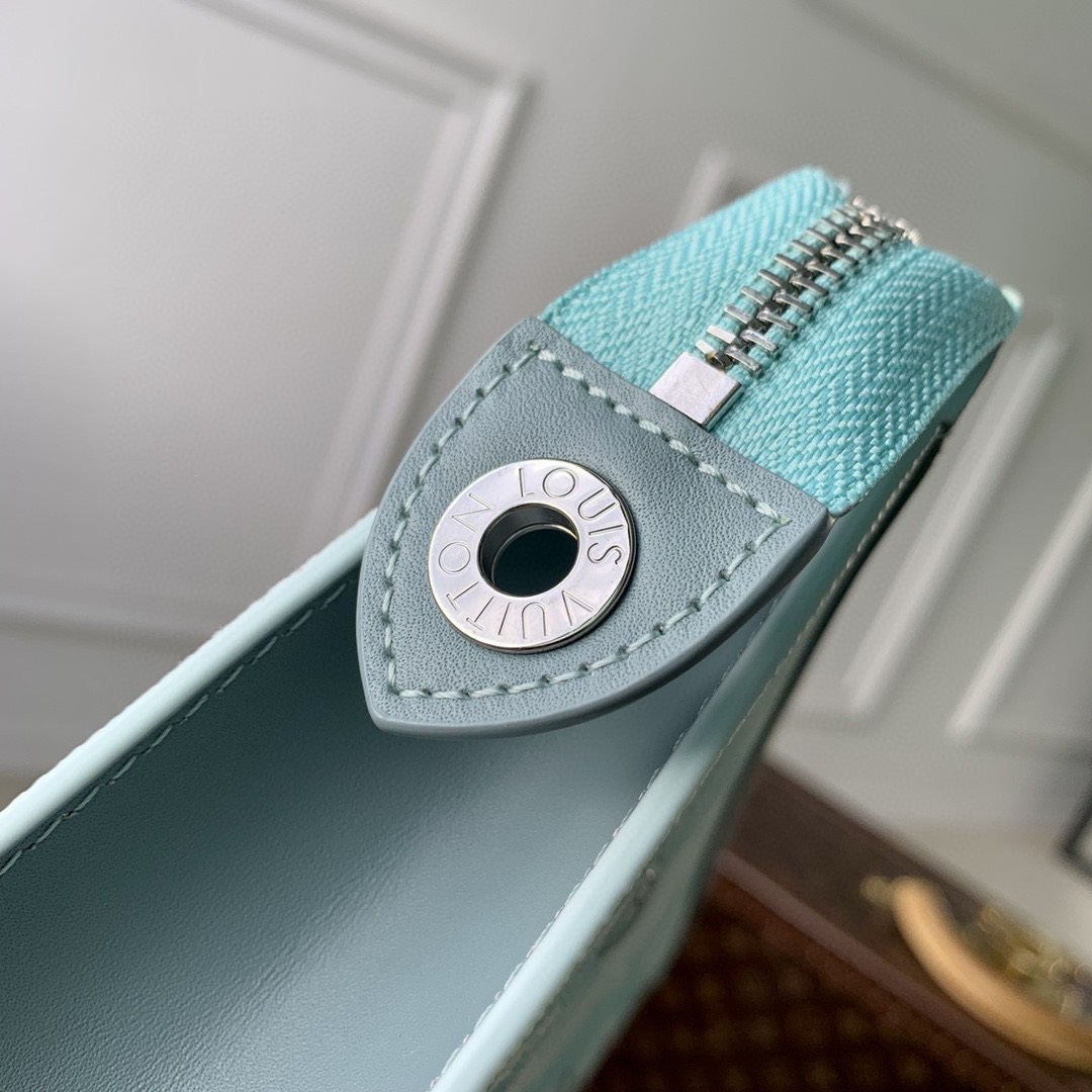 z4506661634541_1c3b868b45775c1d616428795d7c34e0