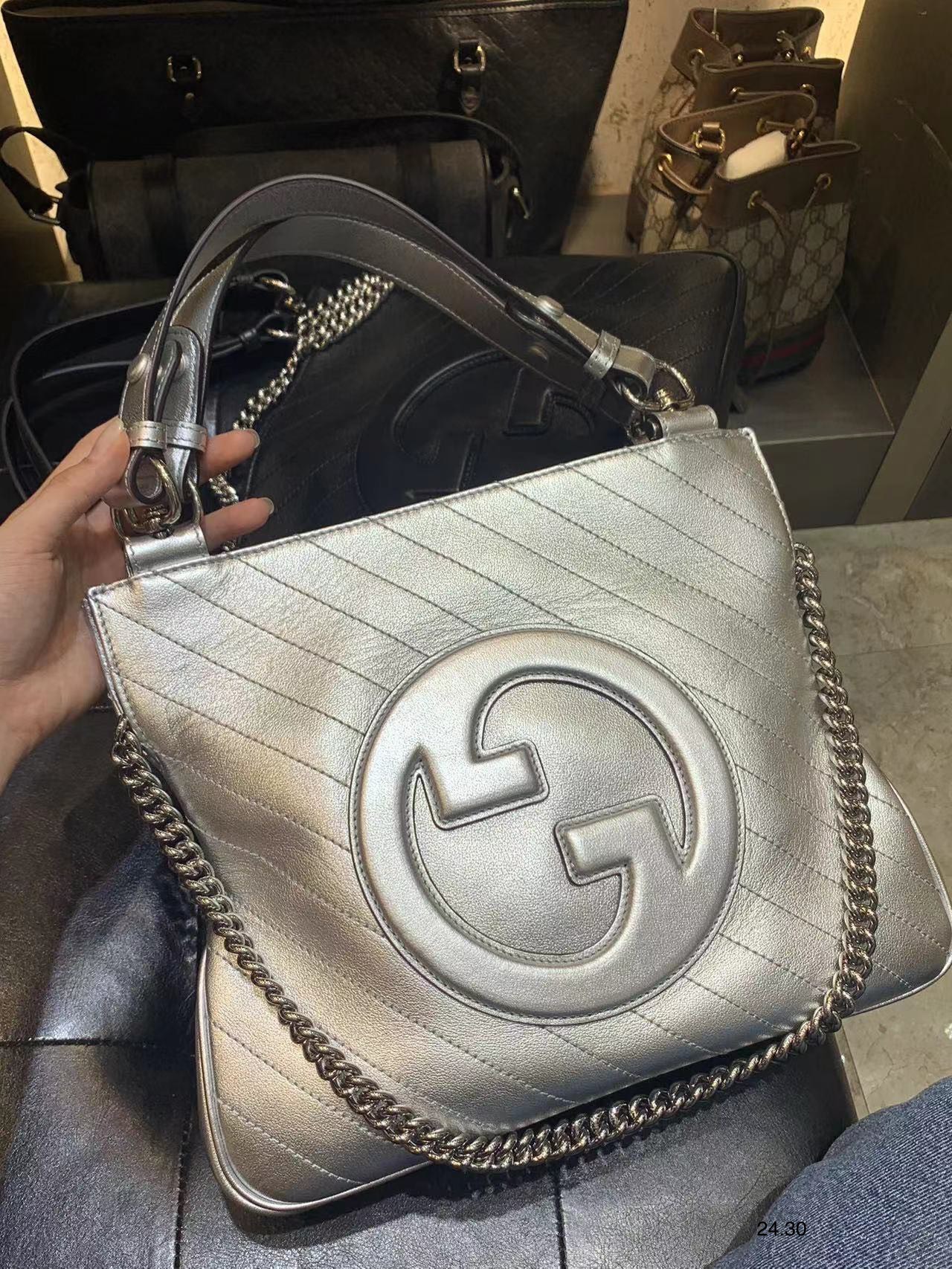 Túi xách nữ Gucci Siêu Cấp RLCGC2738