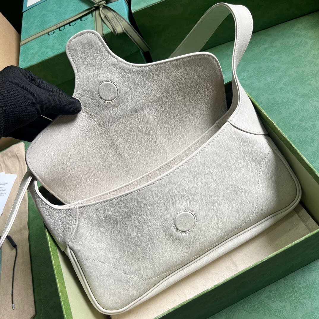 z4890213267808_a8ff55d892a10ce3e3cefa2f921de378