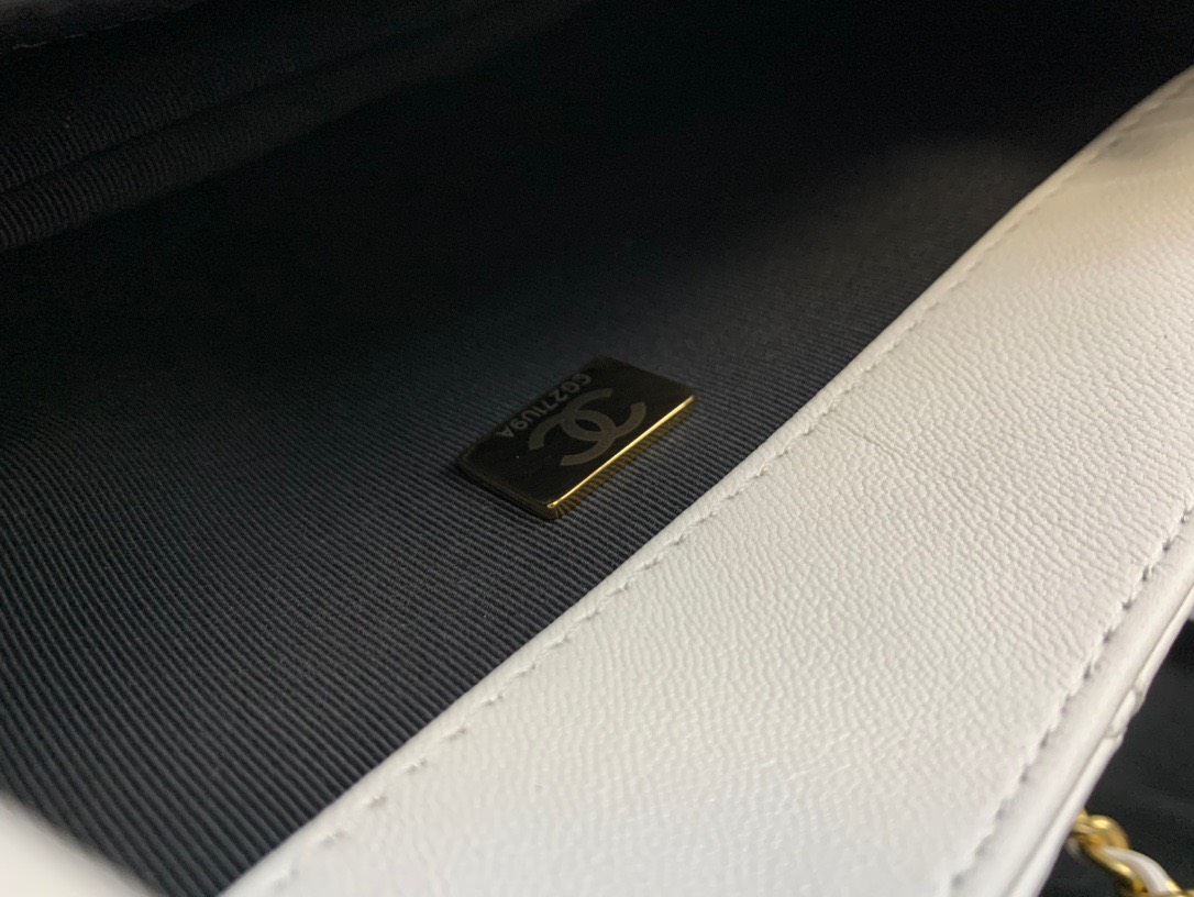 z4947825548887_59a10cb364acd3c697970093fc5ae568