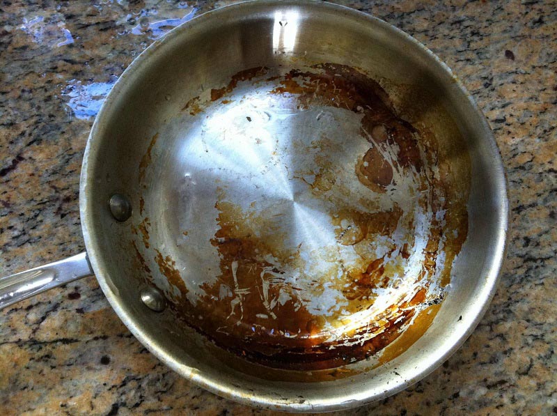 inox bị bám bẩn