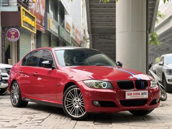 BMW 320i facelift 2011