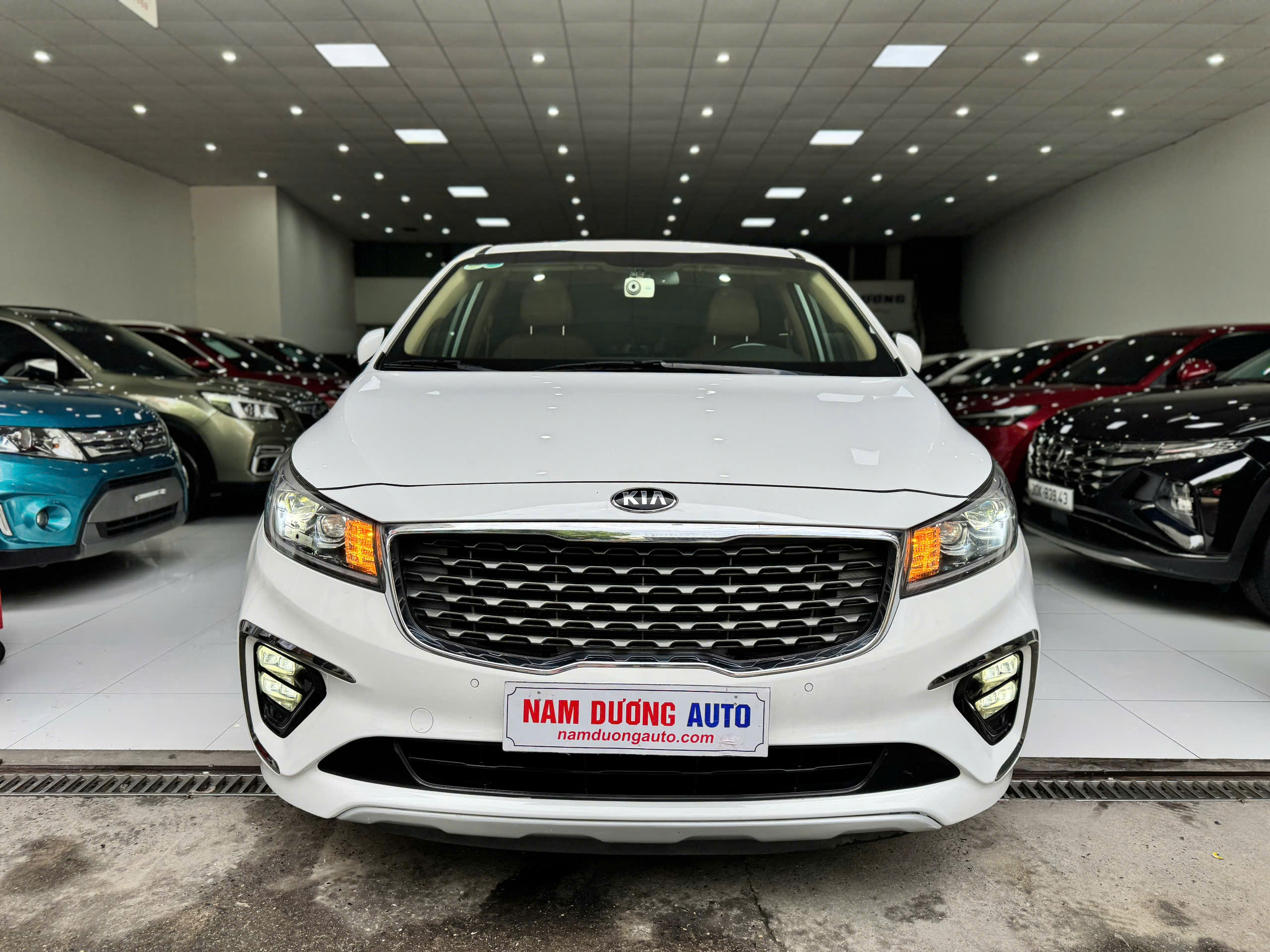 Kia Sedona 3.3 Full Xăng 2018 model 2019