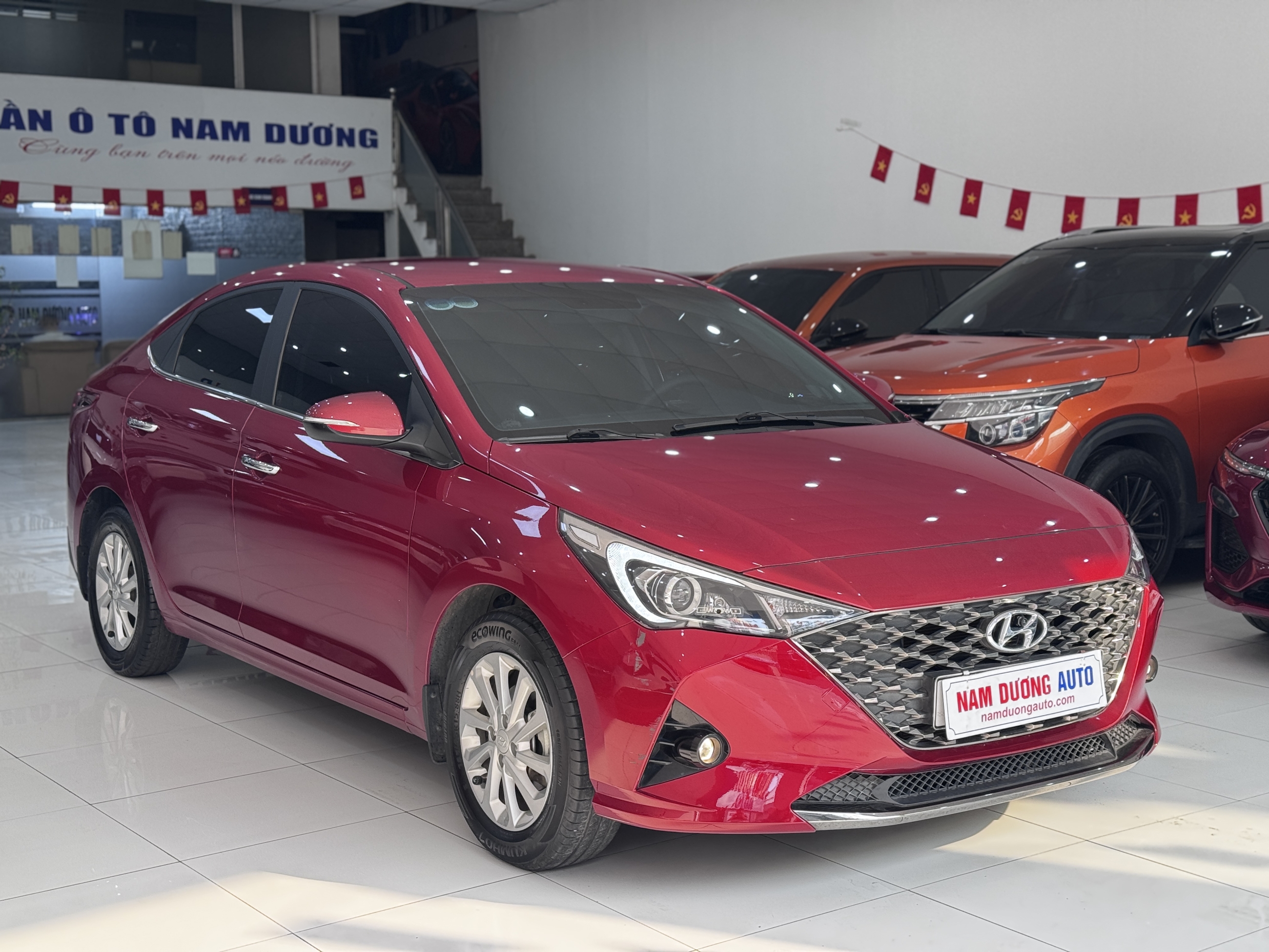 Accent 2022 AT màu đỏ