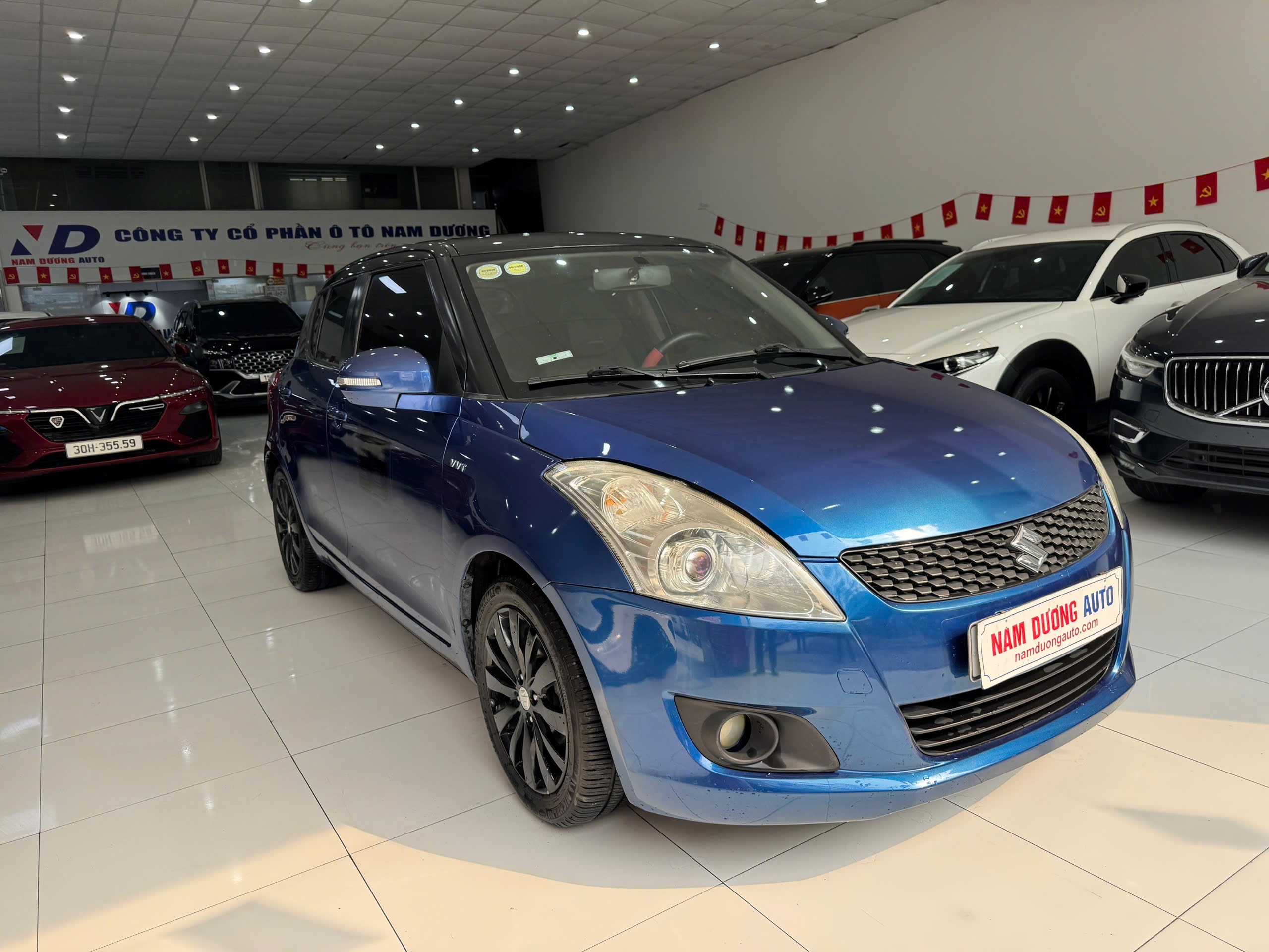 Suzuki Swift 2014 màu Xanh