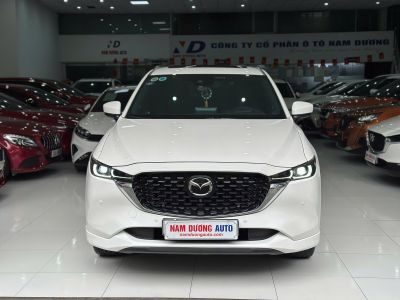 CX5 Premium Exclusive 2024 màu trắng