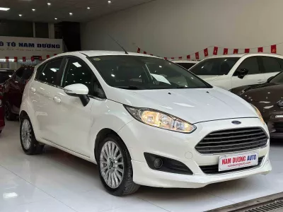 Ford Fiesta 2017 Màu Trắng