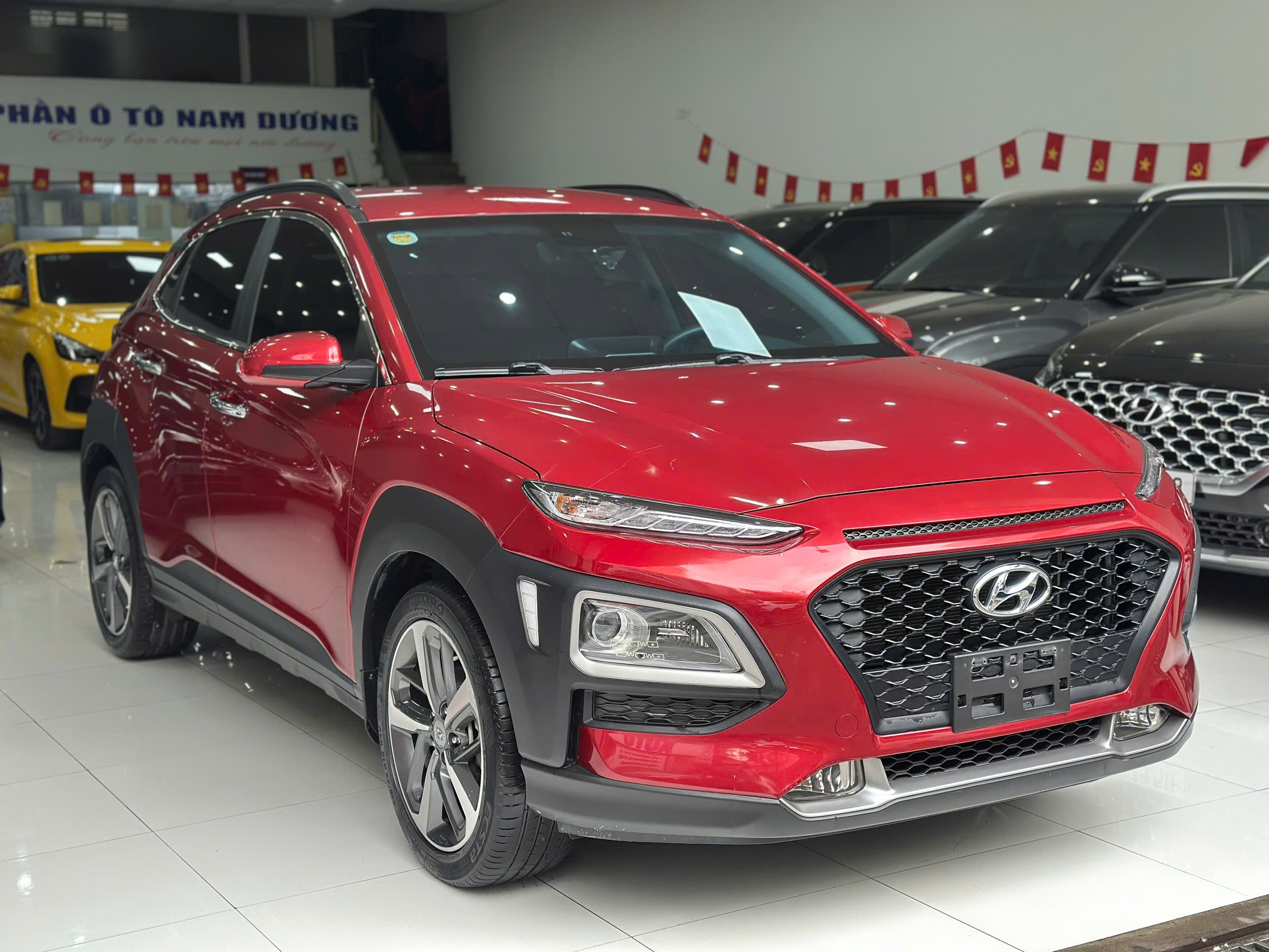 Hyundai Kona 2.0 Đặc biệt 2021 màu đỏ