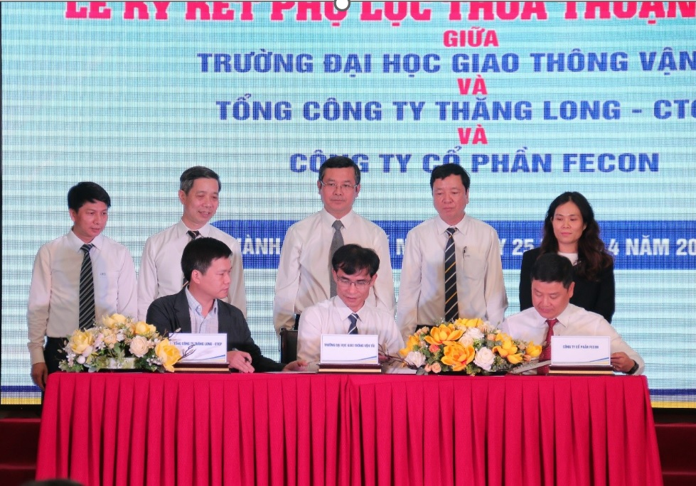 Ký kết Phụ lục Thỏa thuận hợp tác trong lĩnh vực nghiên cứu, đổi mới sáng tạo và chuyển giao công nghệ đường sắt