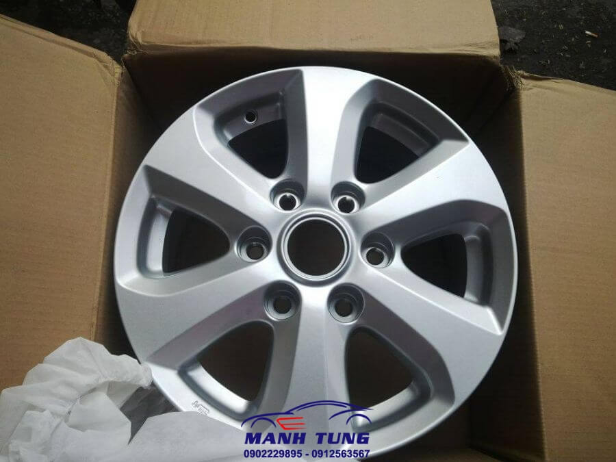 LA ZĂNG 15 INCH BT50