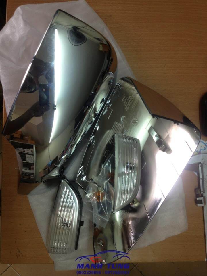 ỐP GƯƠNG MẠ CROM BT50