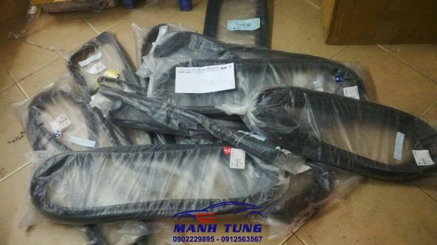 GIOĂNG CỬA EVEREST