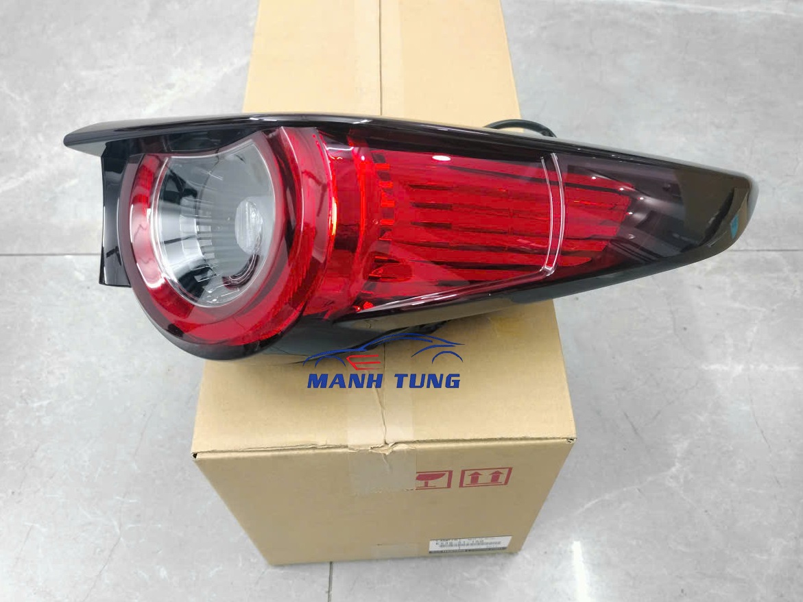 Đèn hậu ngoài L + R, Mazda CX30 - EX3951150 - EX3951160