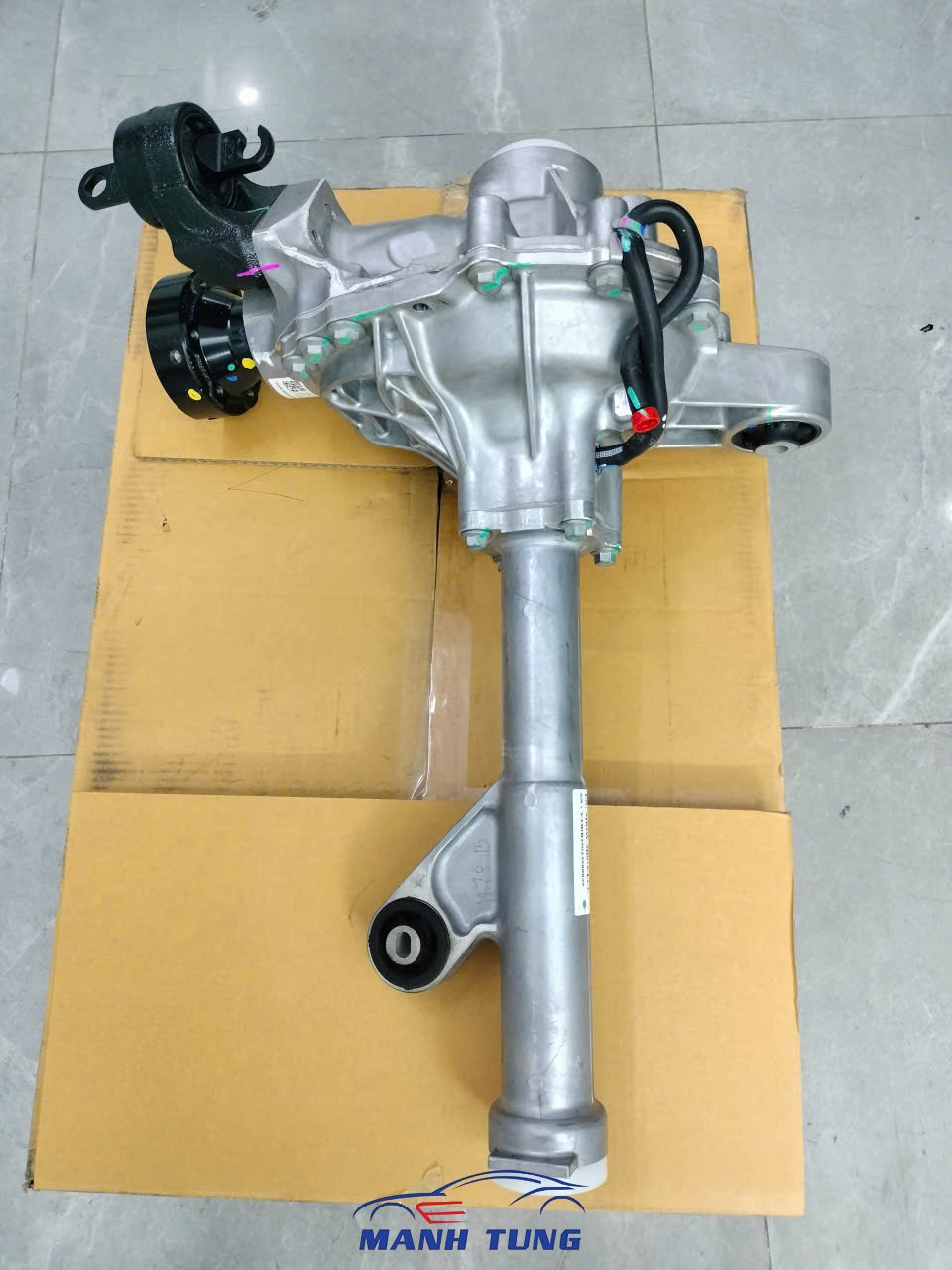 Cụm cầu trước, Ranger 2023 - 2025 - MB3Z4141U