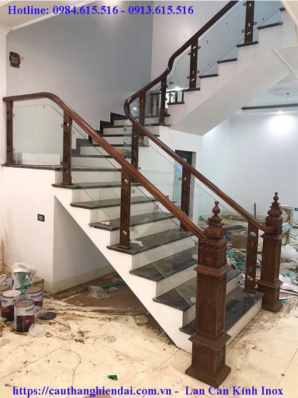 cầu thang kính cường lực, mẫu cầu thang kính đẹp tại Quảng Ninh, Hưng Yên