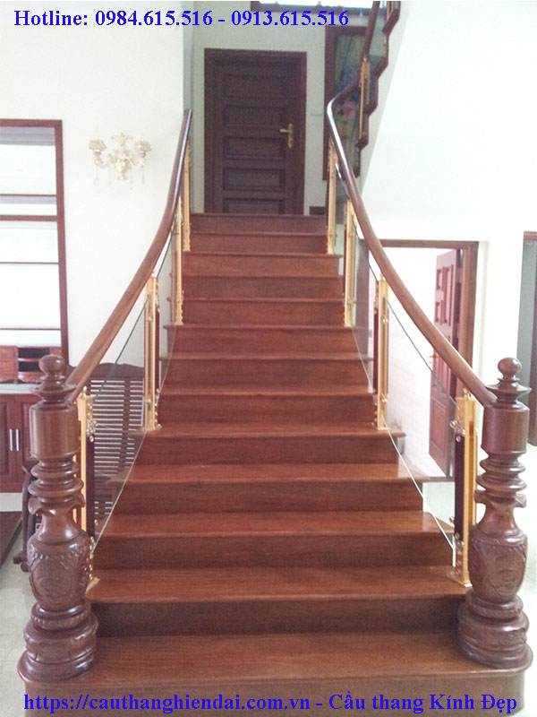 Báo giá cầu thang kính cường lực thi công tại Hoài Đức, Hà Đông, Văn Phú, Vinhomes